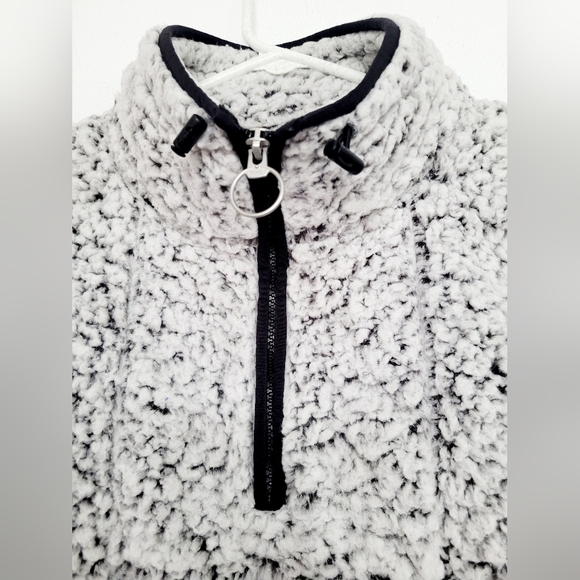 PINK Victoria's Secret Women Fuzzy Sherpa Pullover Sweater 3/4 Zip Front Gray S - Picture 4 of 16